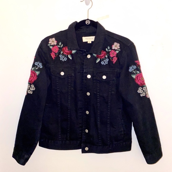 PacSun Women's Denim Jacket - Picture 2 of 8
